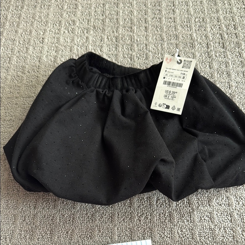 Zara Black Flared Skirt with Elastic Waistband